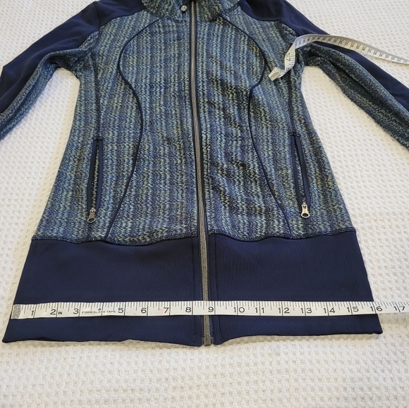 Lululemon Zip Up Jacket - Picture 12 of 12